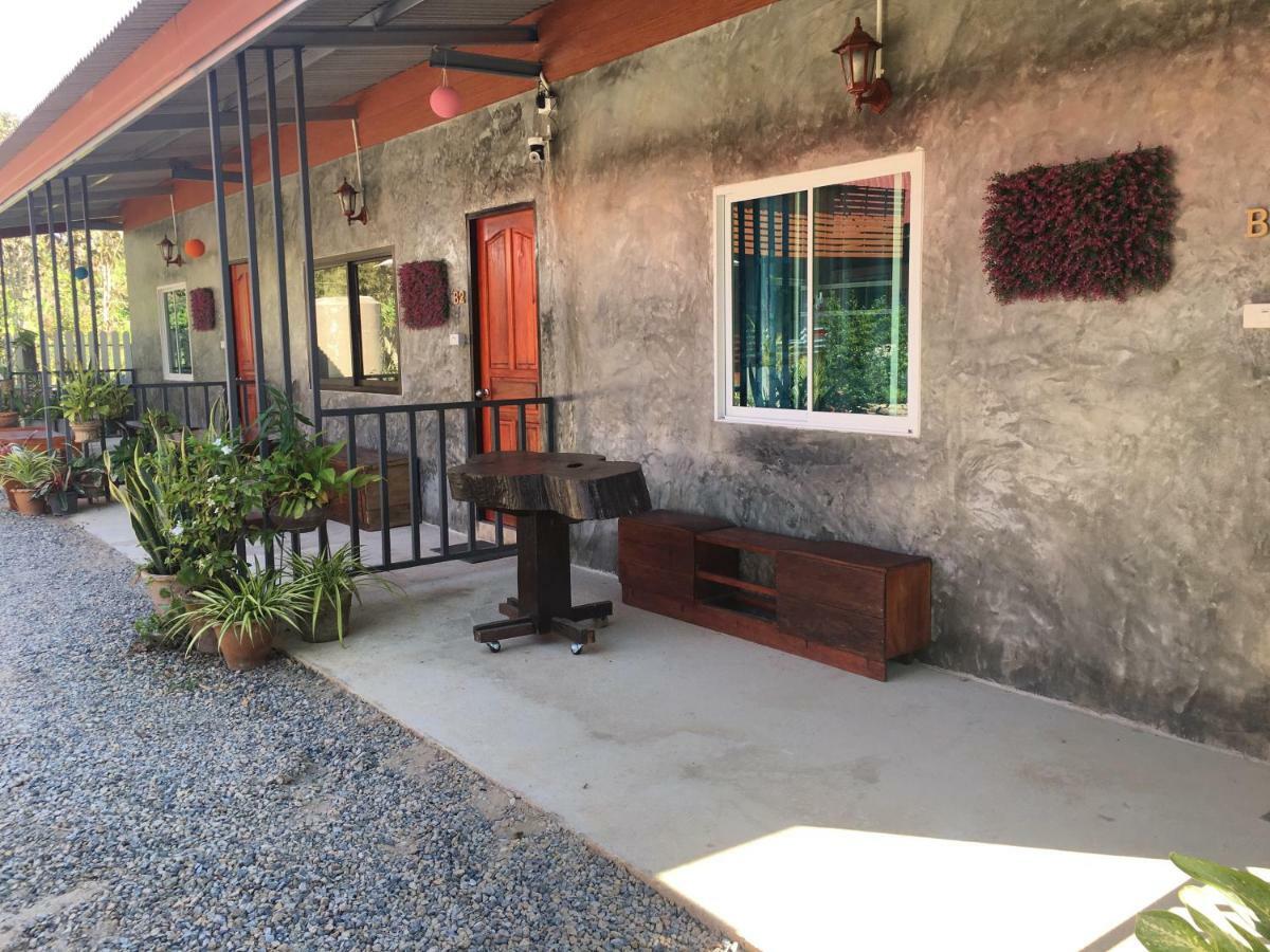 מלון מאה צ'אם Muangchaem House מראה חיצוני תמונה